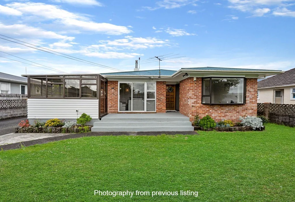 Papakura 3房  Family Home? Development Potential? Why Not Both!