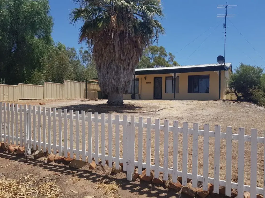 Low Maintenance Living in This Stylishly Refreshed 3 Bedroom Gem