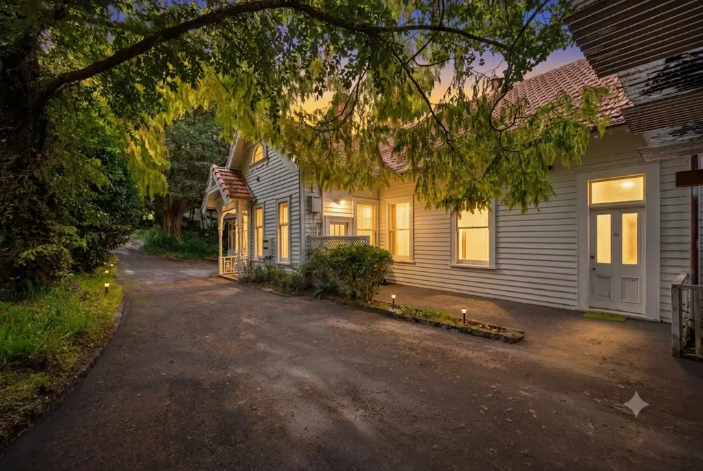 Epsom 9침실 Own a Piece of NZ's History in DGZ