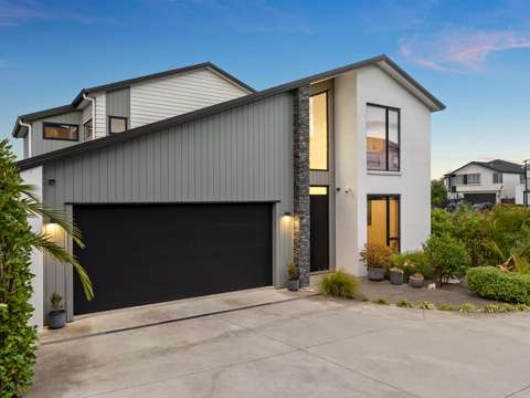 Hobsonville 5房  Just Priced - Call to View