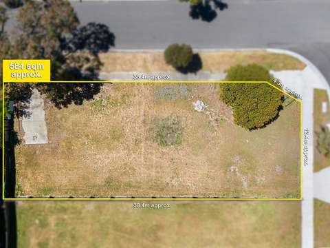 Craigieburn Prime Corner Block Opportunity in Craigieburn