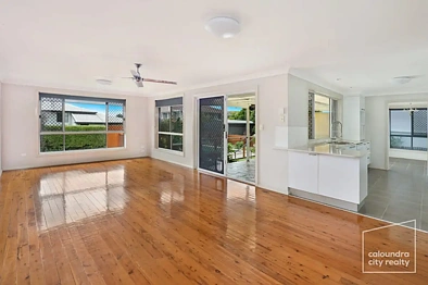 5 Enfield Crescent, Battery Hill, QLD 4551, 4 habitaciones, 2 baños, House