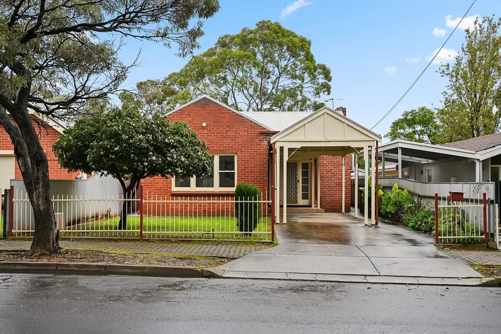 Payneham South 2غرفة نوم A red brick classic with a social side, where Payneham South makes everyday living easy…