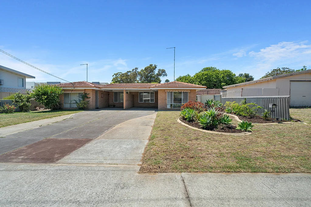 1/6 Blakeley Street, Mandurah, WA 6210