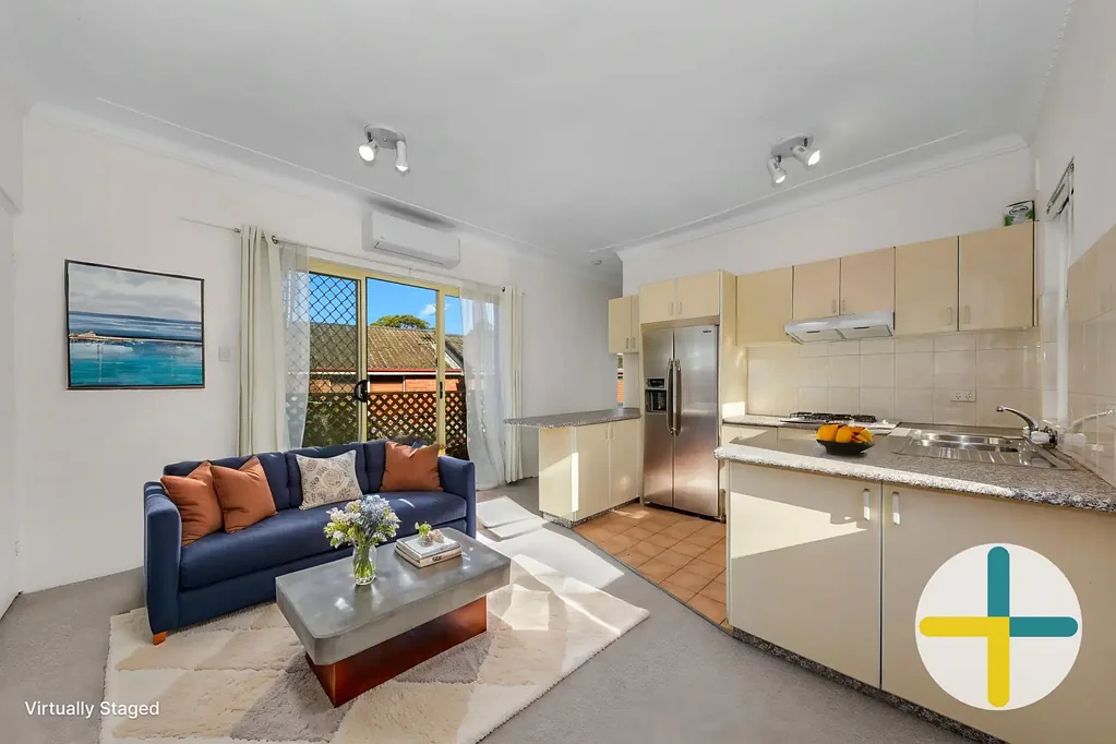 Spacious and bright two Bedroom Apartment in Prime Artarmon Location