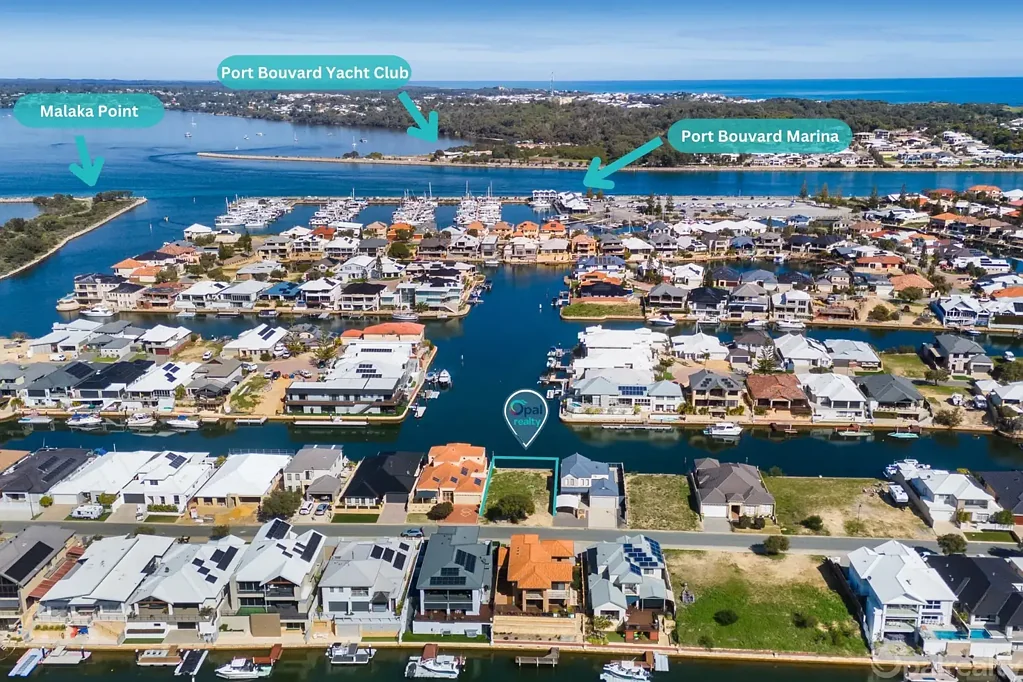 Wannanup  Premium canal living with unrivalled water views