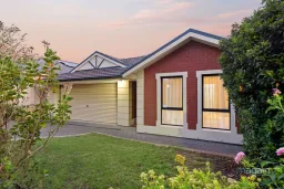 22 Kari Crescent, Huntfield Heights