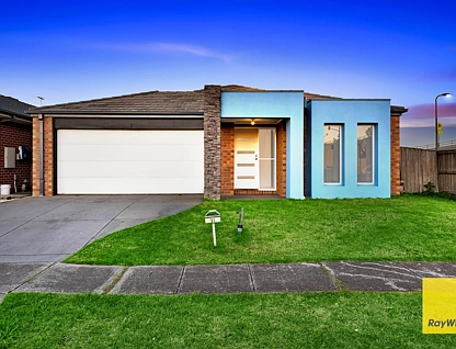 31 Parawong Parade, Wyndham Vale, VIC 3024, 3 Kuwarto, 2 Banyo, House