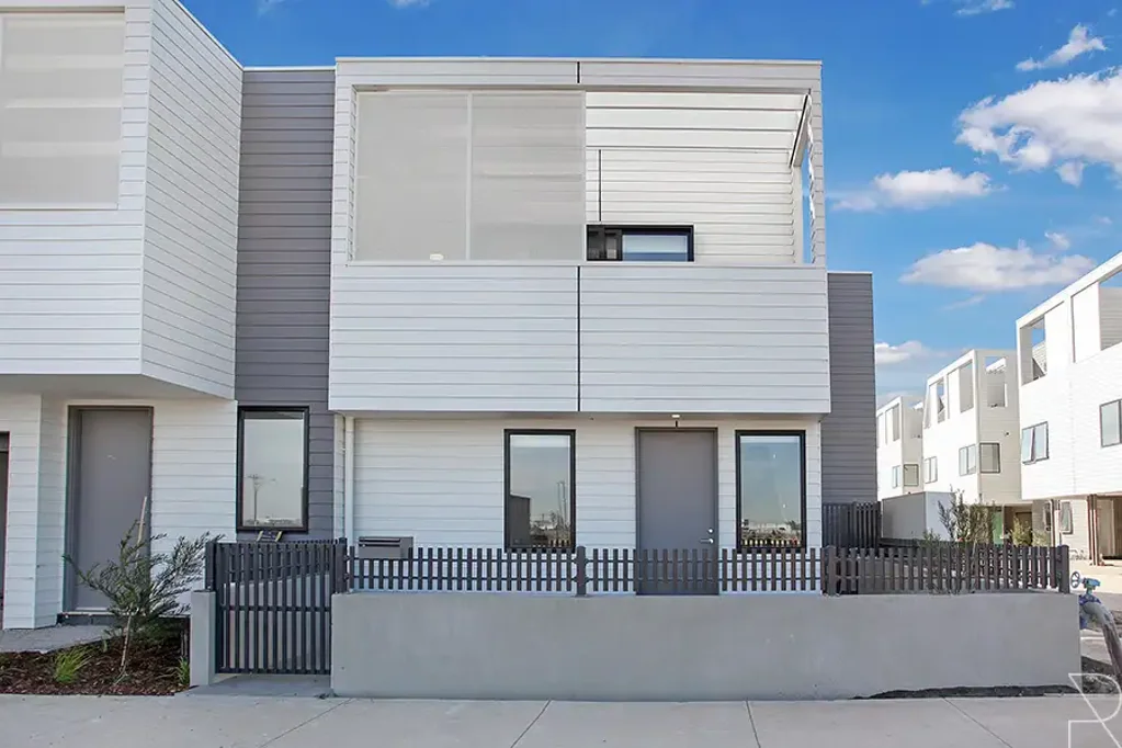 Townhouse Living At Its Best
