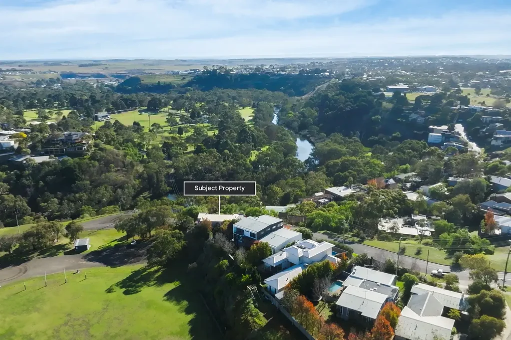 Newtown 3 Bedroom Extremely rare opportunity to create something very special
