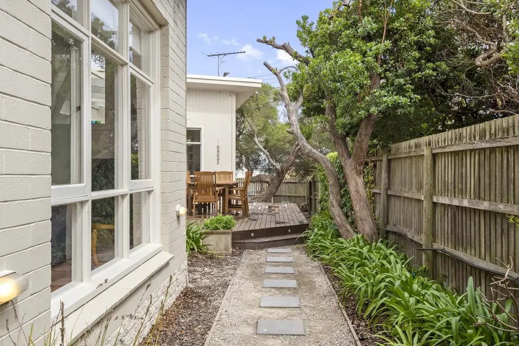Point Lonsdale 3部屋 ‘Wahroonga’