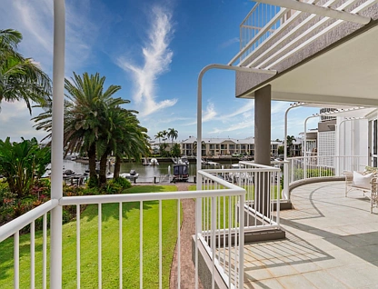 74/1 Lee Road, Runaway Bay, Gold Coast, 3房, 2浴, Apartment