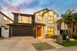 11 Castlebane Drive, Flat Bush