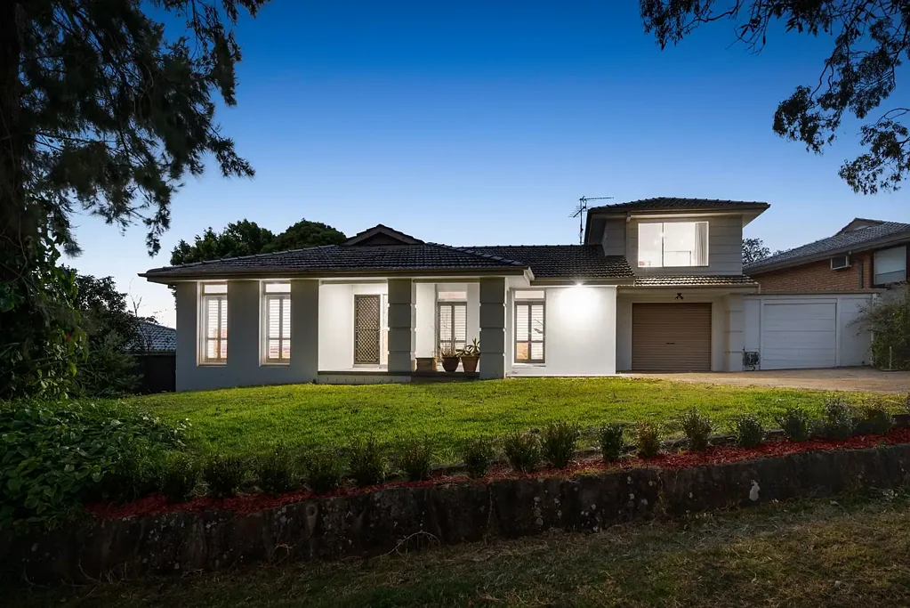 12 Jarrah Avenue, Bradbury, NSW 2560