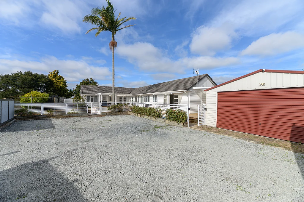 Massey 5 Bedroom Huge Home Great Price - Make Me an Offer!