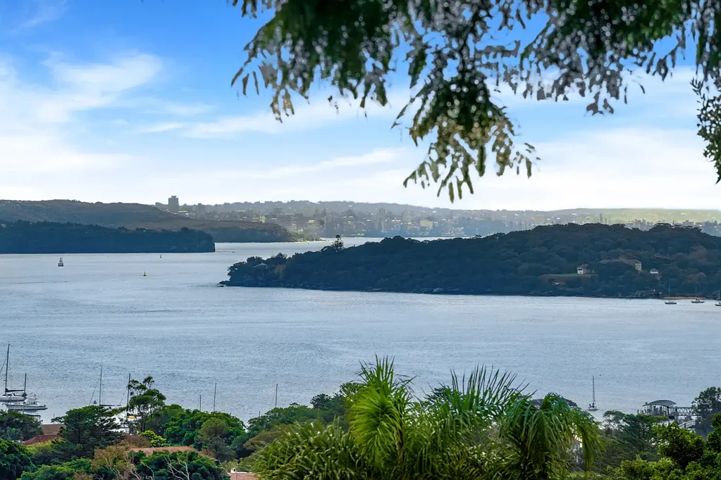 Bellevue Hill 2कमरा North-Facing Lifestyle Retreat with Views to Mosman