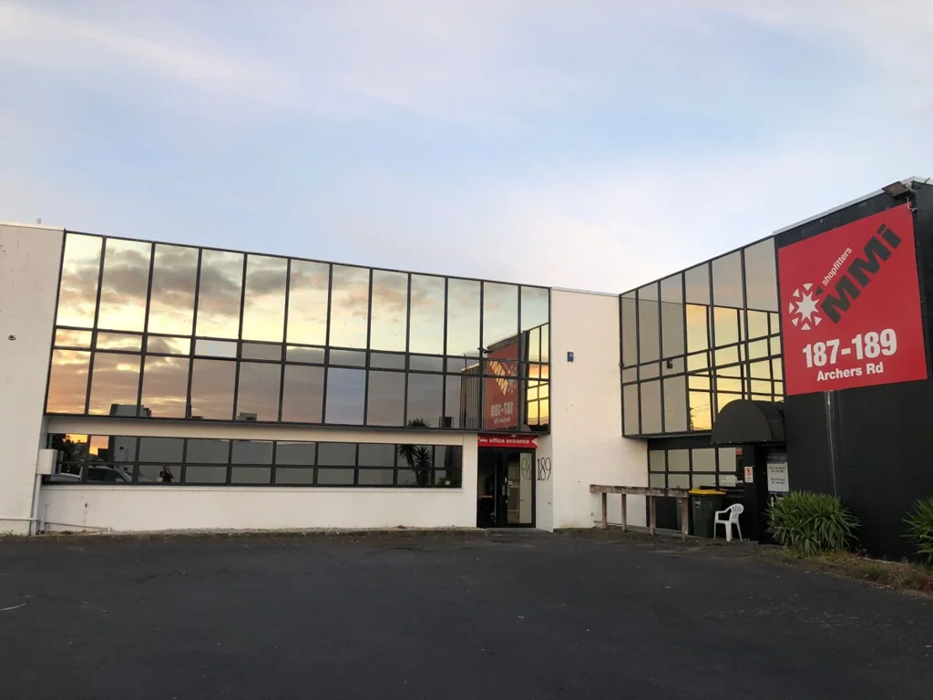 Hillcrest  Low Cost Office - Call Now!