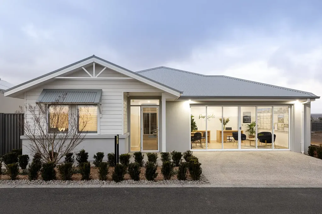 Lucas 3 Bedroom Elegant open plan living to relax and enjoy