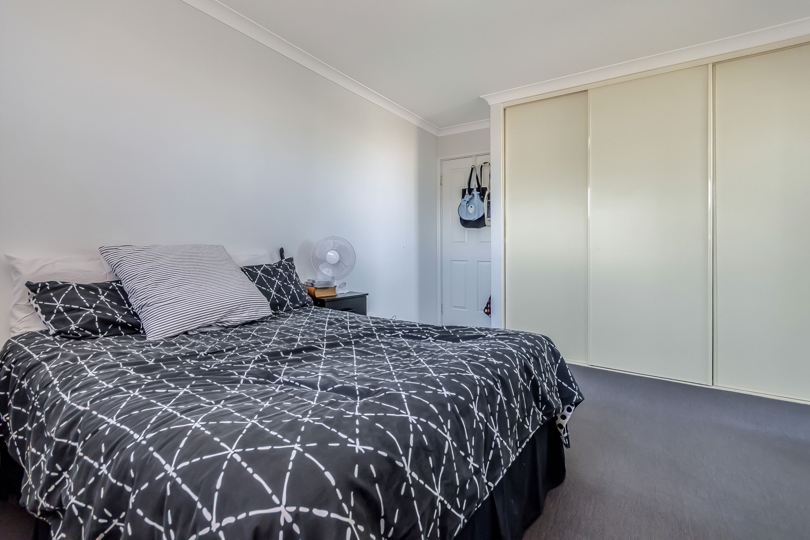 UNIT 1 35 NICHOLSON RD, CANNINGTON WA 6107, 0 Schlafzimmer, 0 Badezimmer, Unit