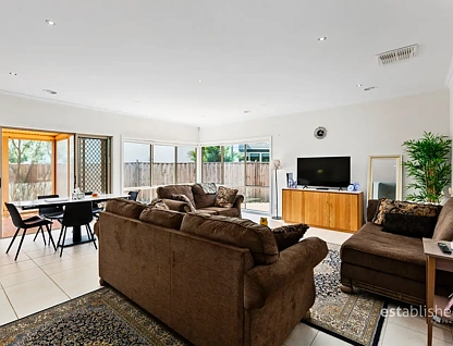 31 Fuchsia Crescent, Point Cook, South West Melbourne, 4 ਕਮਰੇ, 2 ਬਾਥਰੂਮ, House