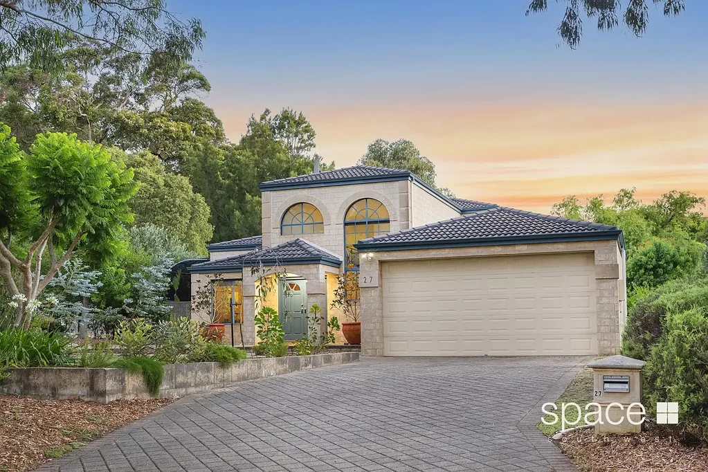 27 Hermitage Drive, Margaret River, WA 6285