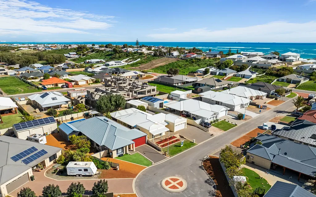 10 Mast Top Lookout, Drummond Cove, WA 6532