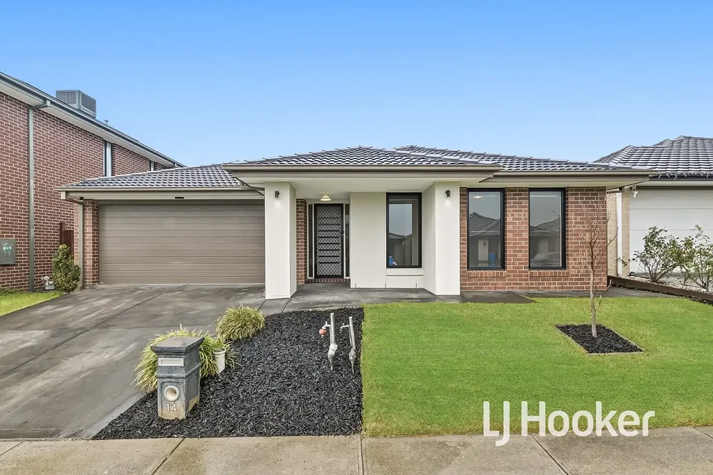 Clyde North 4房  Modern Family Living in Prestigious Highgrove Estate