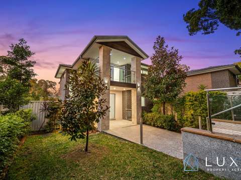 Penshurst 5 Bedroom Tri- Level Luxury Living