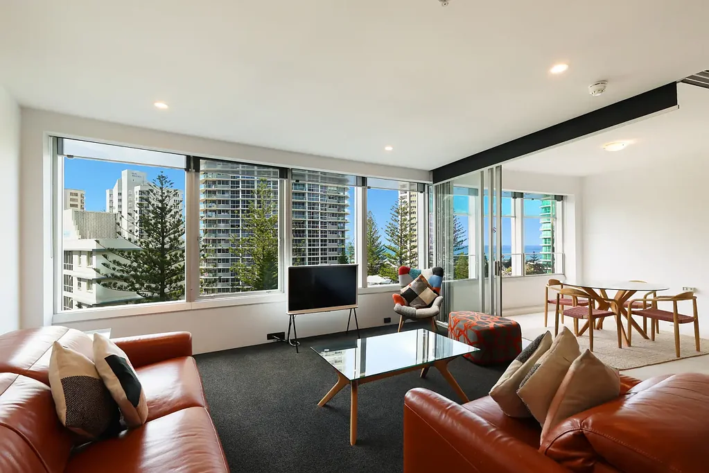 Surfers Paradise 1غرفة نوم Recently Refurbished North-East Corner Retreat in The Iconic Q1