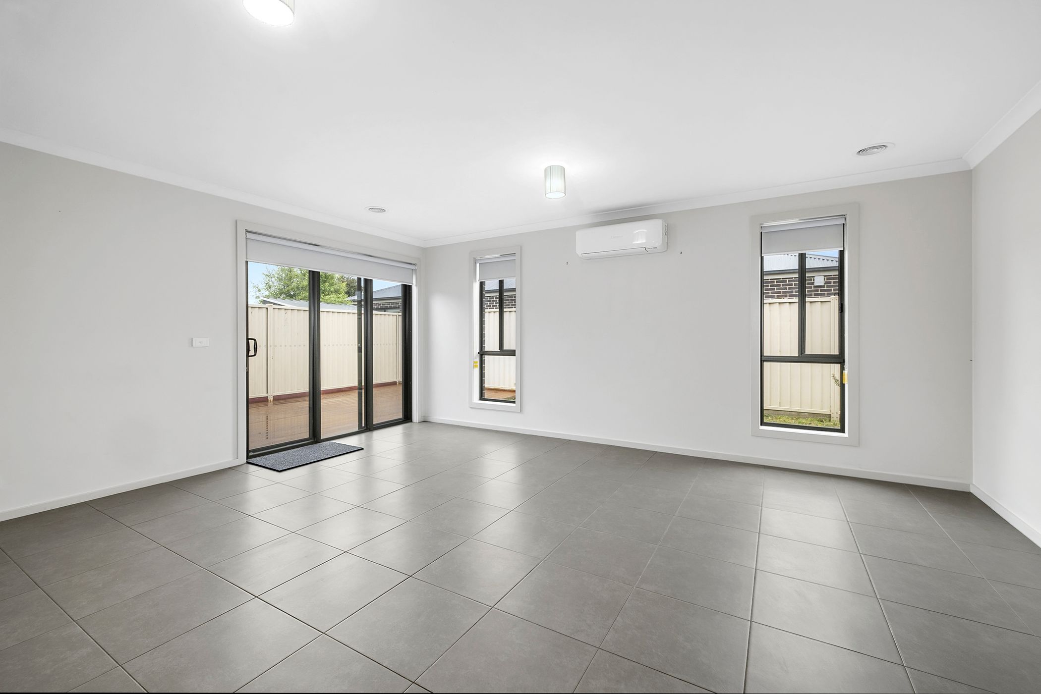 497 WILTSHIRE LANE, DELACOMBE VIC 3356, 0 chambres, 0 salles de bain, Townhouse