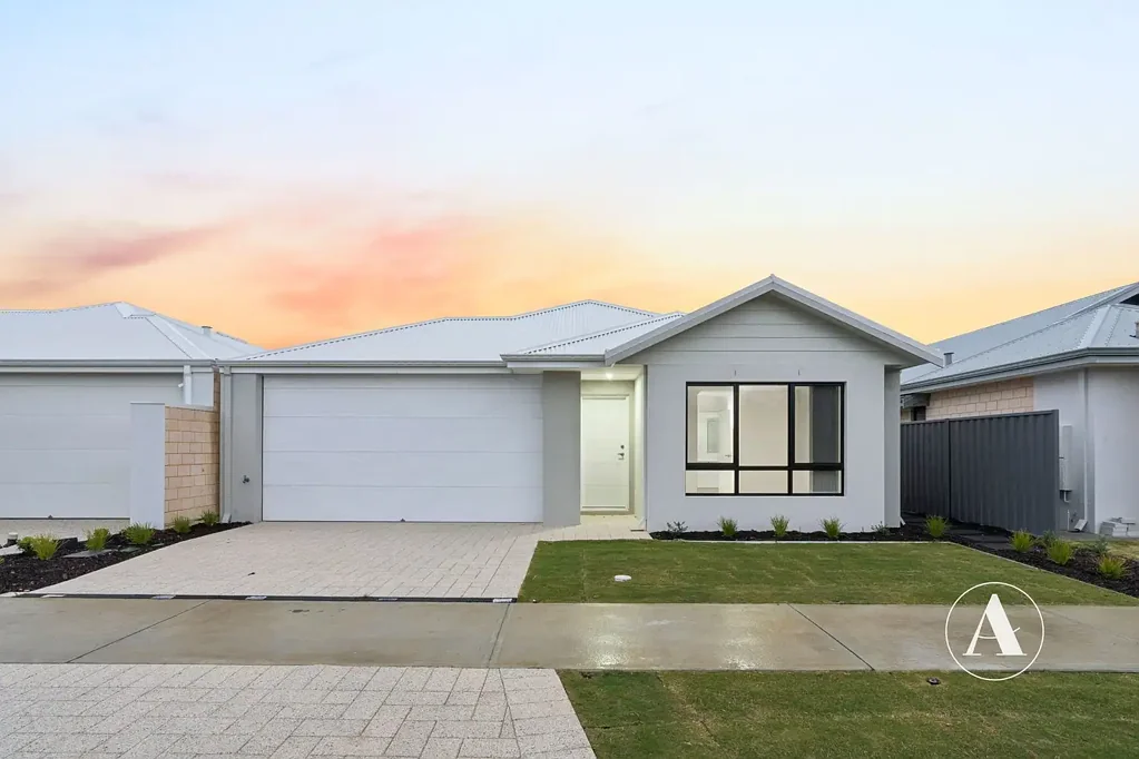 Forrestdale 4غرفة نوم BRAND NEW! 4 BED + 2 BATH