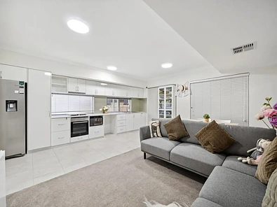 2A Bragor Place, Ardross, WA 6153, 5 Bedrooms, 3 Bathrooms, House