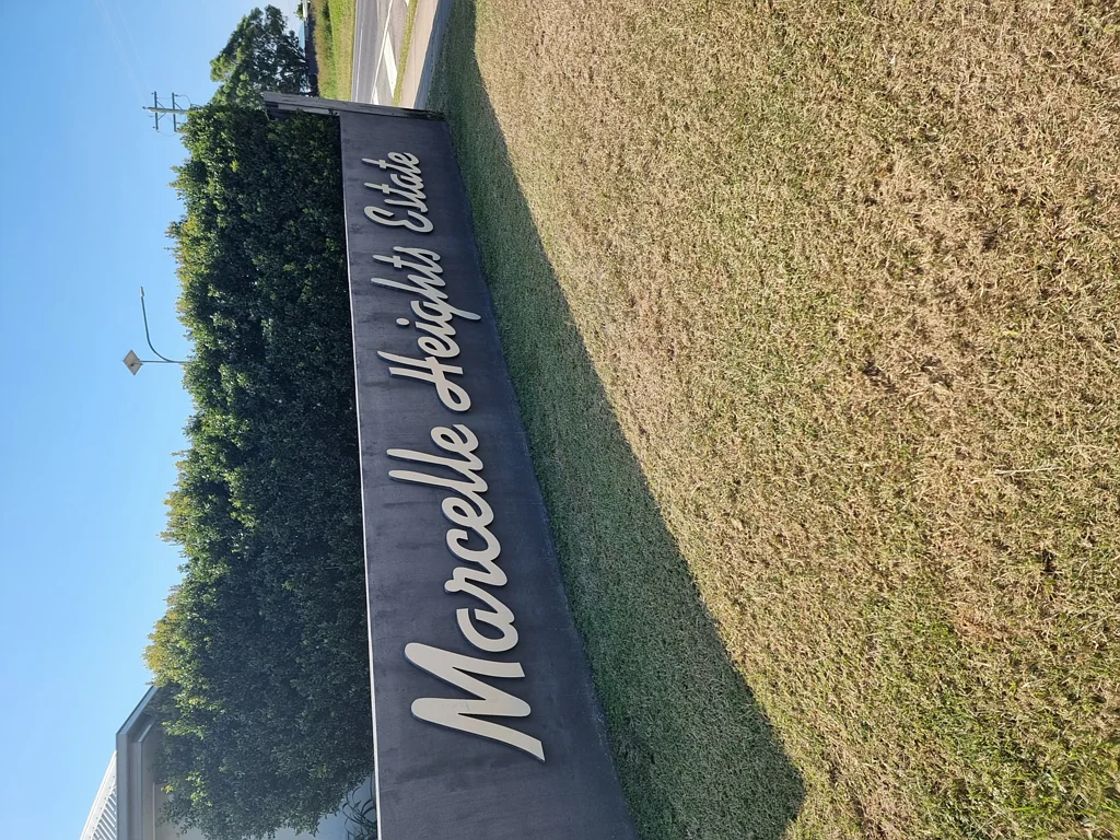Bowen  LEVEL BLOCK IN PRESTIGIOUS ESTATE