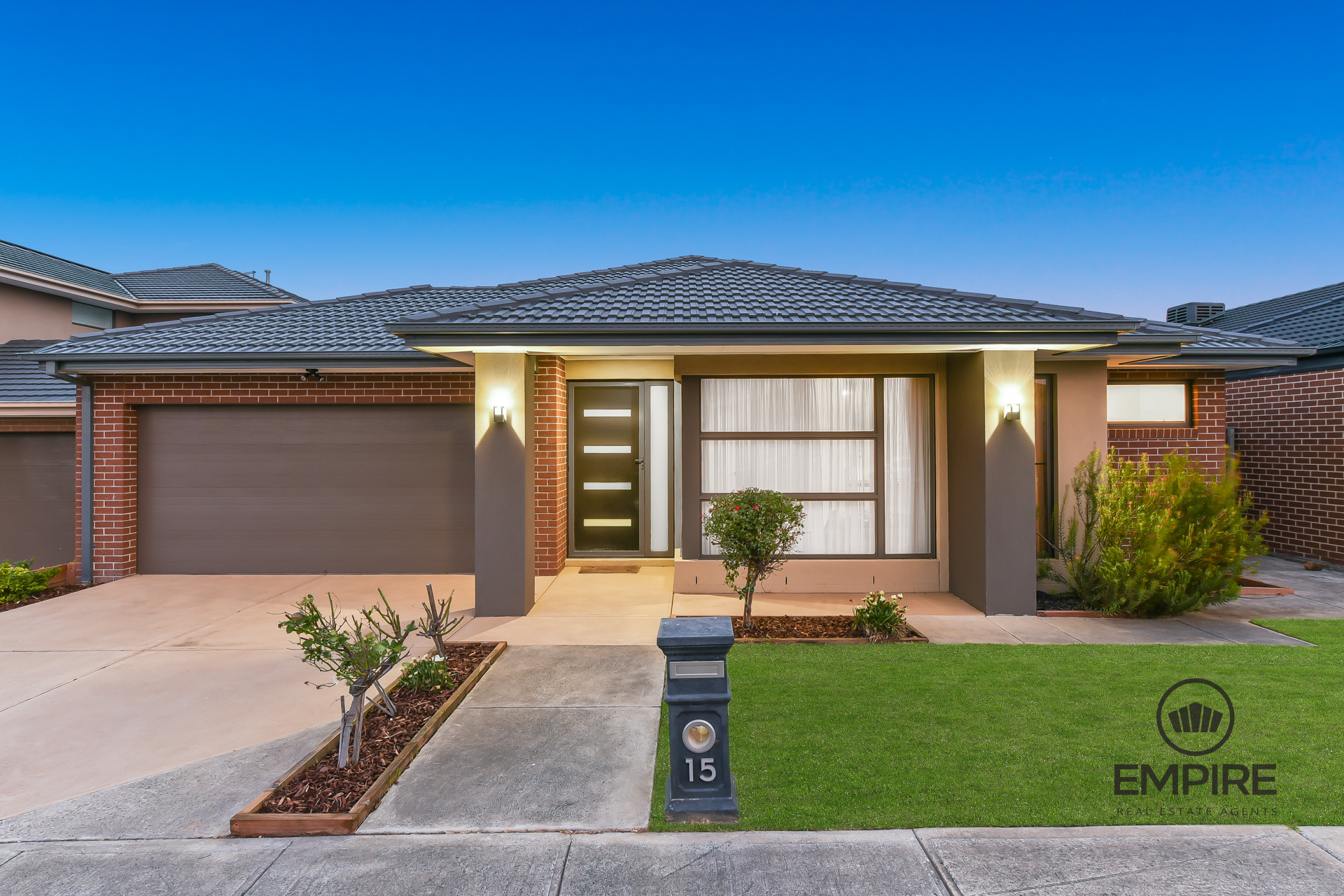 15 HARTLEIGH ST, CLYDE VIC 3978, 0部屋, 0バスルーム, House