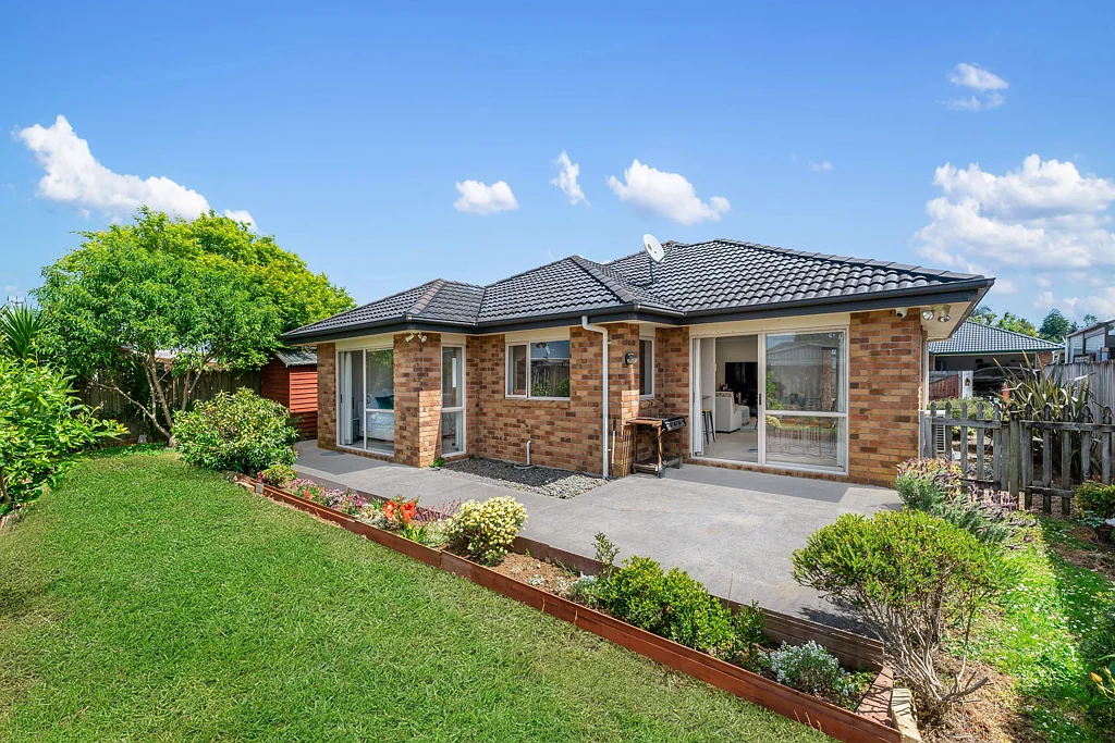 10c Landon Place, Pukekohe, Franklin, Auckland
