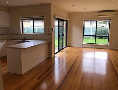 88 Chapman Avenue, Glenroy, North Melbourne, 2房, 2浴, Townhouse