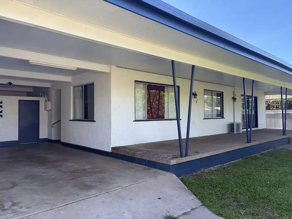 Charming Mareeba Home at an Unbeatable Price!
