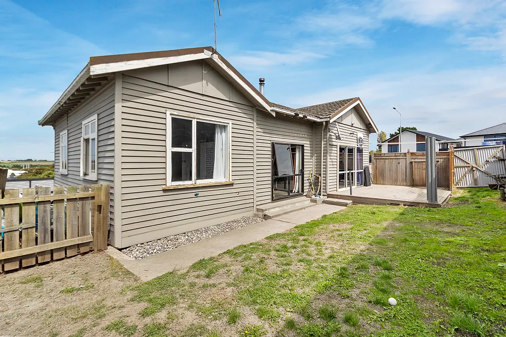 Kensington 4 Bedroom Rejuvenated First Home or Investment