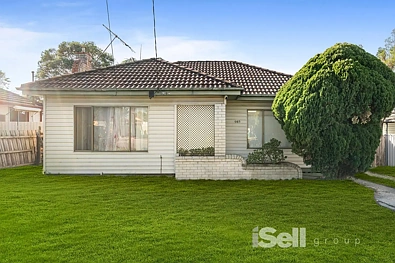 985 HEATHERTON RD, SPRINGVALE VIC 3171, 4 침실, 1 욕실, House