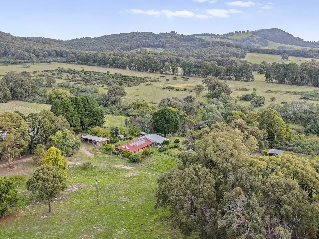 1621 Harrys Creek Road, Marraweeney, VIC 3669