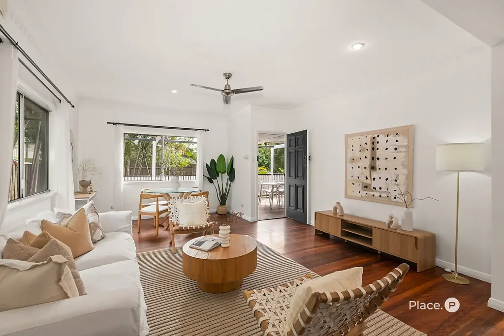 Seven Hills 3 Bedroom Recently Refreshed Post-War Home in a Premium Location