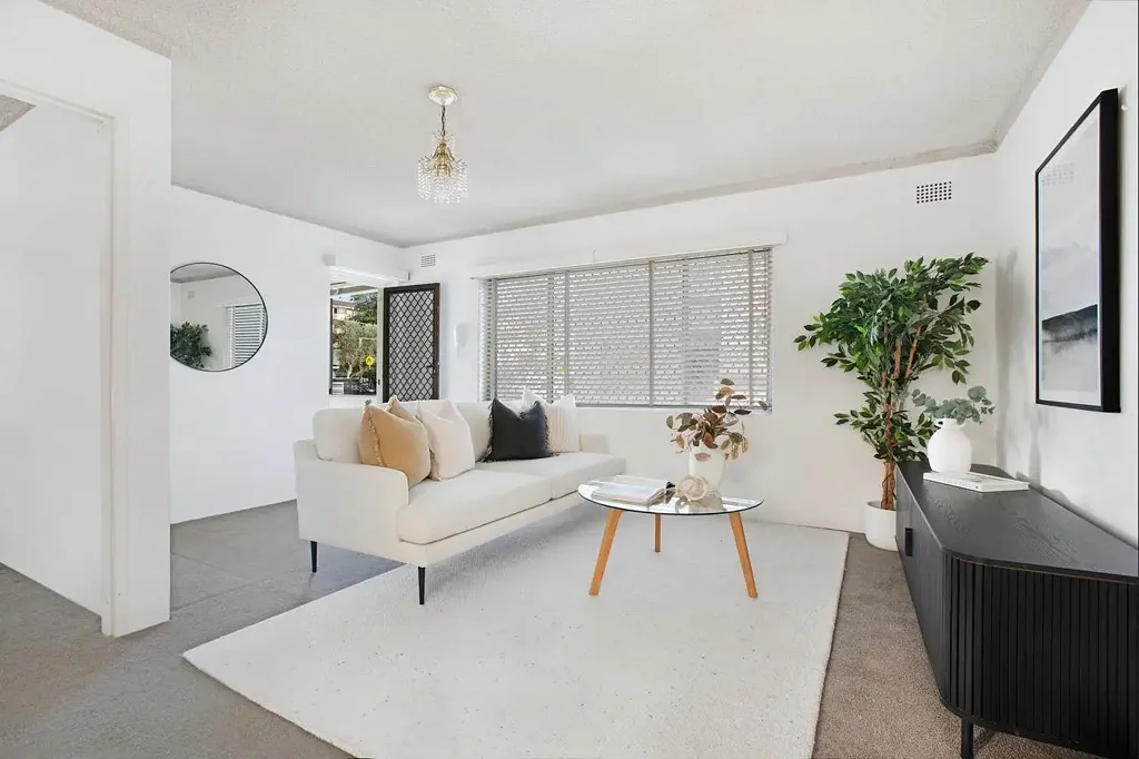 One Bedroom Apartment In A great Location
