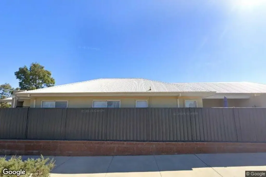 2 Cuddlepie Turn, Banksia Grove, WA 6031