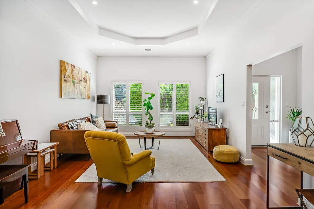 Coromandel Valley 5कमरा Elegant and Spacious Family Living, in a Quiet Cul-de-sac Haven