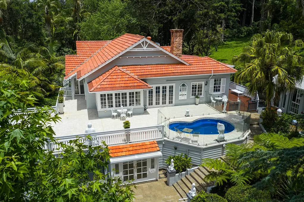 Tamborine Mountain 6Zimmer Enchanting Tamborine Mountain Estate Combines Character, Luxury, and Privacy