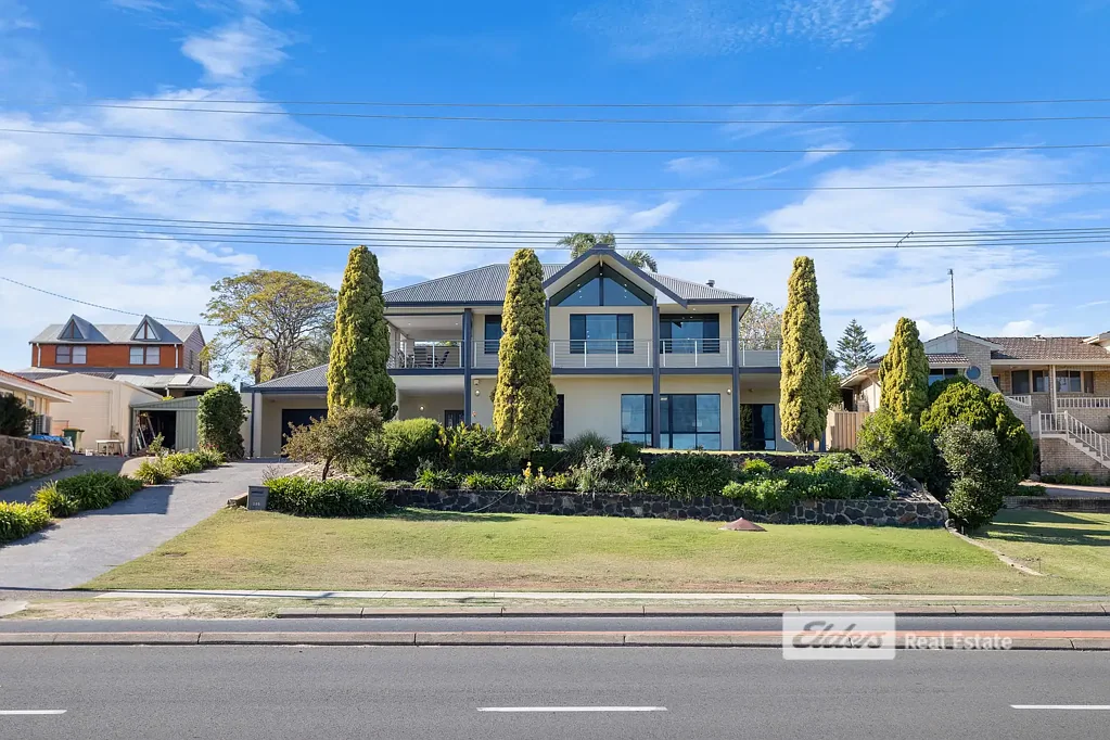 Australind 4房  Stunning Views, Stunning House, Great Location!