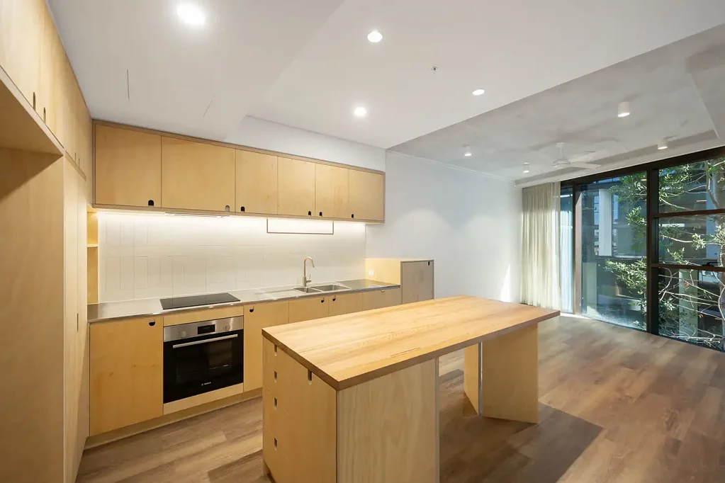 West End 1部屋 Stunning Elevated Inner-City Lifestyle in Brand New West Village DUO Residence