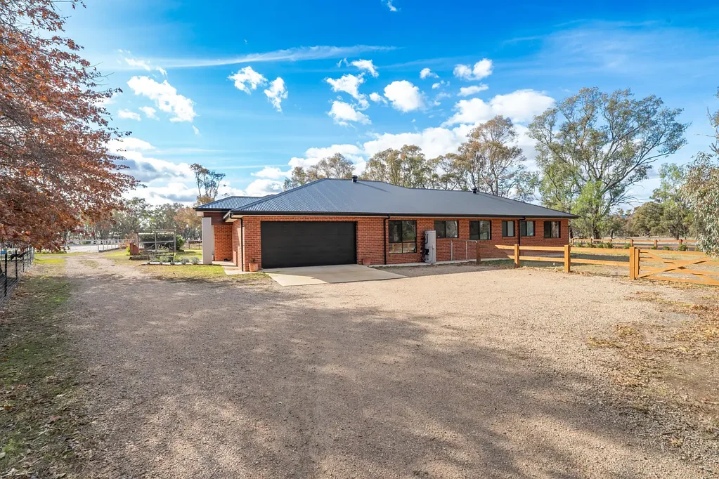 6 Huon Street, Gerogery, NSW 2642