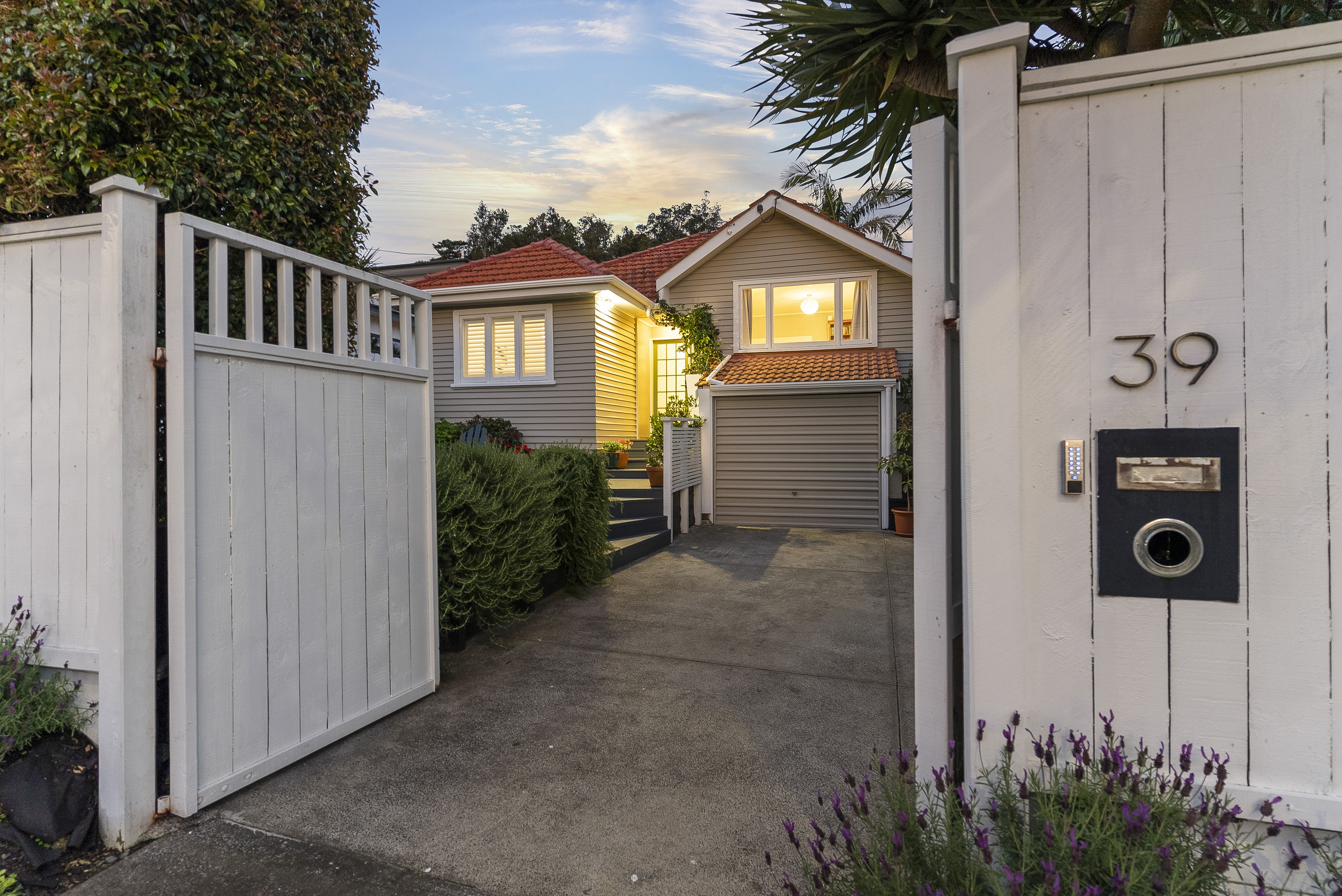 2/39 Hillcrest Avenue, Hillcrest, Auckland - North Shore, 3 Schlafzimmer, 0 Badezimmer, House