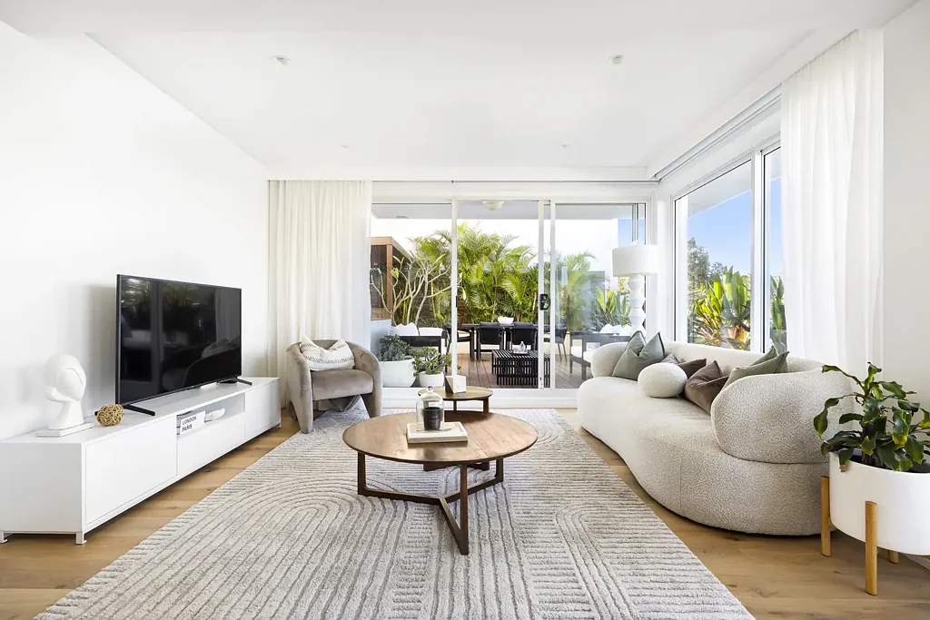 Coogee 3 Slaapkamer An Exceptionally Rare Whole-Floor Residence + Separate Studio on 281sqm only 250m to Coogee Beach